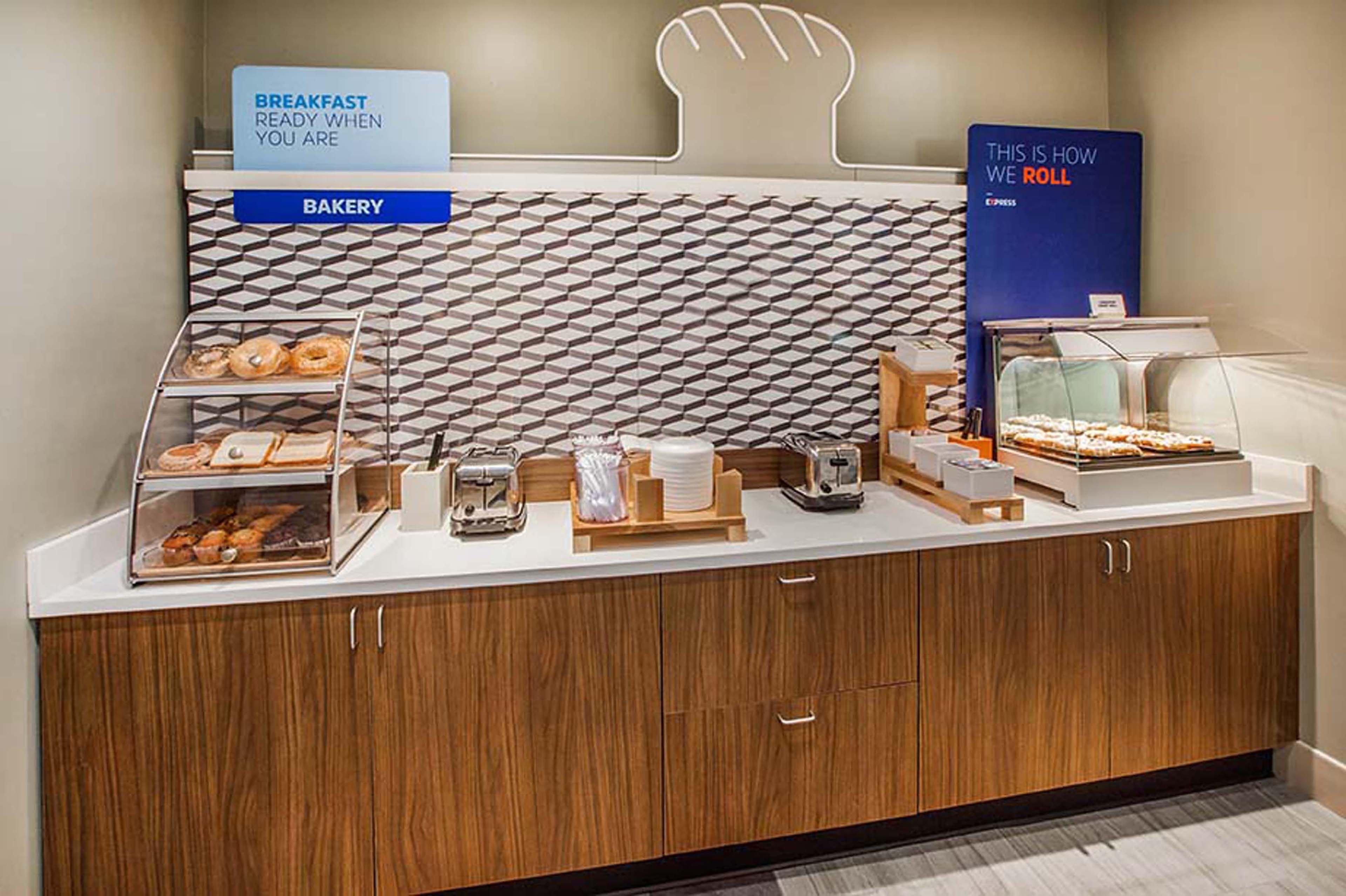 Holiday Inn Express Hotel & Suites Kalispell By Ihg Εξωτερικό φωτογραφία